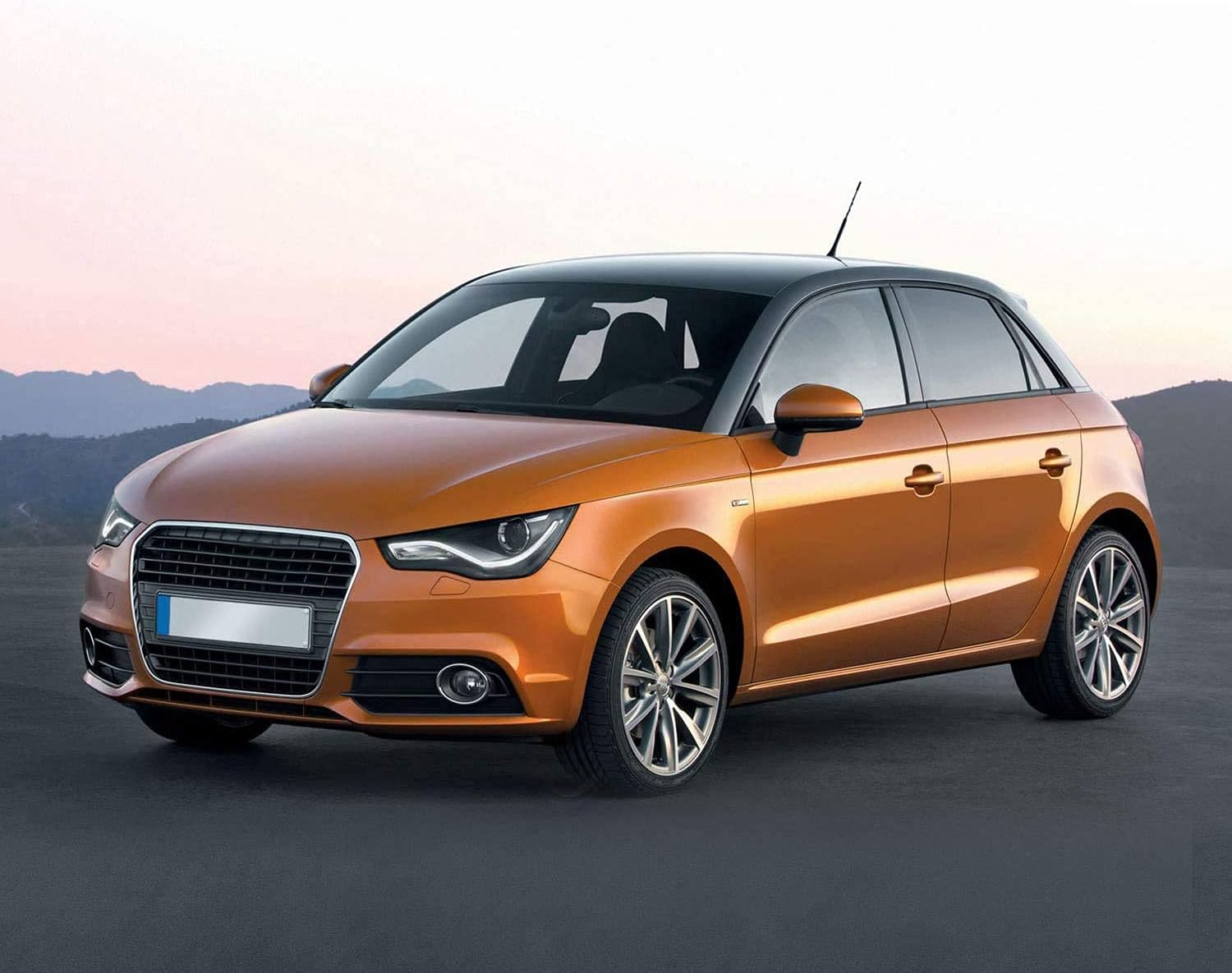 Eightwood Aktive DAB/DAB+ Antenne Auto Digital Radio FM/AM Kombi Dachantenne Autoantenne mit Verstärker with SMB/SMA Stecker DIN Adapter Auto Radio Fahrzeug Splitter Amplifier 5M